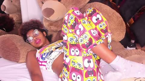 Snapshot of ebony_beautifull chatting on 02-08-25, 06:43 Luci online show from 02-08-25, 06:43