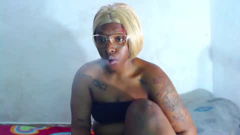 Snapshot of ebony_chayna chatting on 12-26-24, 02:27 chayna smith online show from 12-26-24, 02:27
