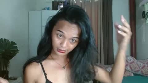 Snapshot of ebony_enchantress chatting on 02-06-25, 04:31 BEA DONT FORGET TO FOLLOW ME online show from 02-06-25, 04:31