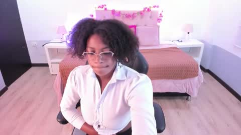 Snapshot of ebony_fantasy2 chatting on 09-19-25, 12:17 ebony_fantasy2 online show from 09-19-25, 12:17