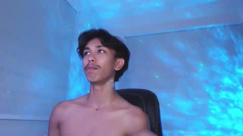 Snapshot of ebony_fuckboy chatting on 10-23-25, 05:01 ebony_fuckboy online show from 10-23-25, 05:01