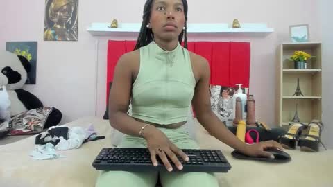 linda online show from 12-20-25, 11:50