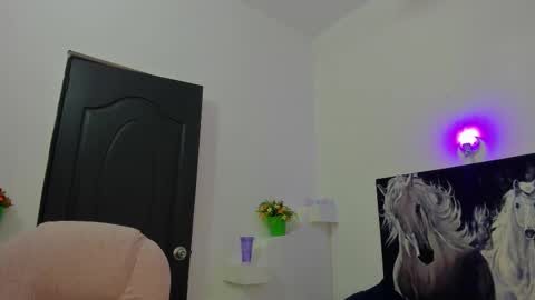 ebony_katterin online show from 03-01-25, 06:43