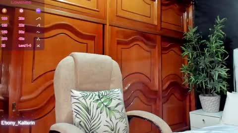 ebony_katterin online show from 11-20-25, 11:10