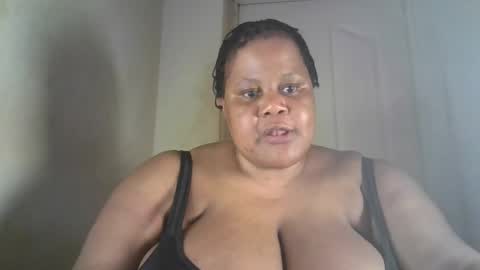 ebony_magixs online show from 10-05-25, 03:32