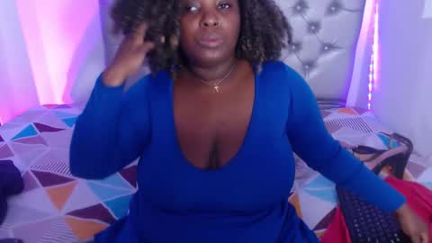 Snapshot of ebony_neighbormoans chatting on 09-30-25, 03:22 LINA online show from 09-30-25, 03:22