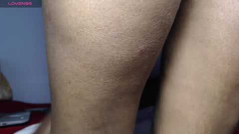EBONY PETITE online show from 05-11-26, 06:41