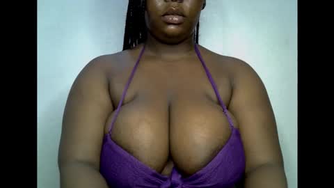 Snapshot of ebony_plumx12 chatting on 11-02-25, 09:22 Prisy online show from 11-02-25, 09:22