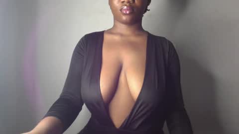 delilah online show from 02-23-25, 05:01