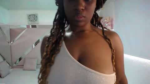 ebony_rizon online show from 04-08-26, 01:00