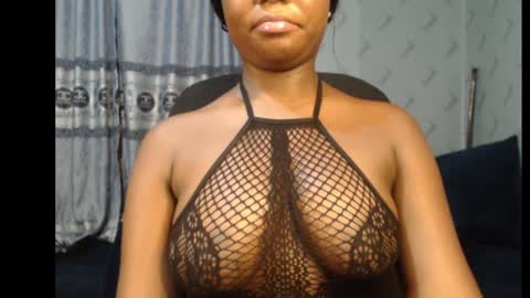 Snapshot of ebony_sexy_queen chatting on 01-12-25, 06:38 Racheal online show from 01-12-25, 06:38