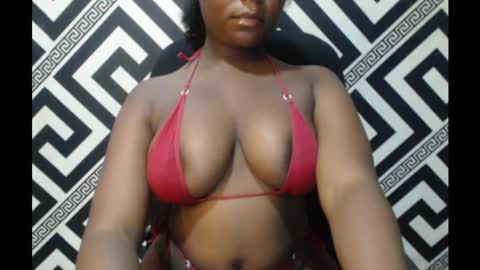 Snapshot of ebony_sexy_queen chatting on 03-08-25, 08:22 Racheal online show from 03-08-25, 08:22