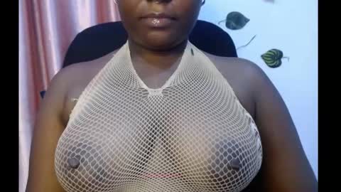 Snapshot of ebony_sexy_queen chatting on 09-22-25, 09:28 Racheal online show from 09-22-25, 09:28