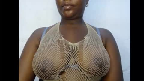 Snapshot of ebony_sexy_queen chatting on 10-14-25, 08:15 Racheal online show from 10-14-25, 08:15