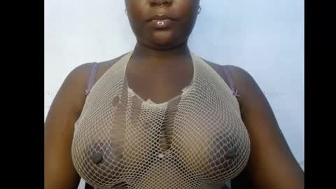 Snapshot of ebony_sexy_queen chatting on 10-15-25, 07:08 Racheal online show from 10-15-25, 07:08