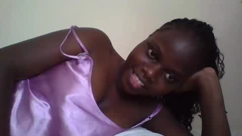 Snapshot of ebony_tasha chatting on 05-23-26, 05:23 tasha online show from 05-23-26, 05:23