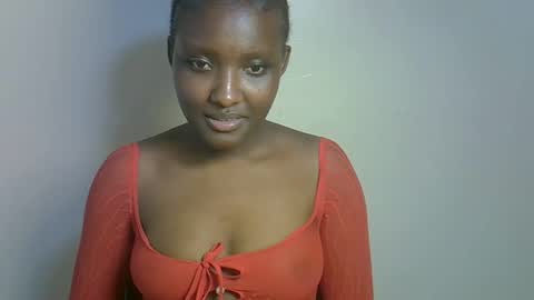 Snapshot of ebonybarbieee chatting on 04-21-26, 02:51 Barbie online show from 04-21-26, 02:51