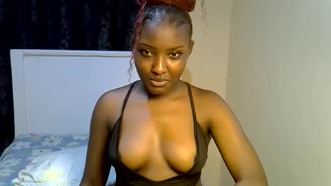 Snapshot of ebonybarbieee chatting on 05-29-26, 09:46 Barbie online show from 05-29-26, 09:46