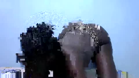 Snapshot of ebonybloom01 chatting on 12-22-25, 12:13 ebonybloom01 online show from 12-22-25, 12:13