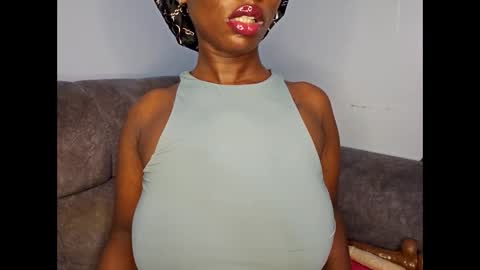 Ebony Melanie online show from 11-15-25, 12:19