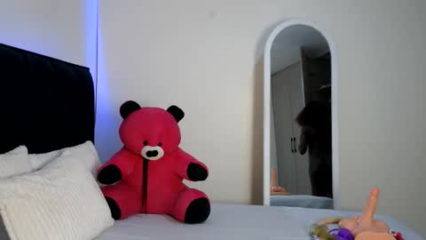 Snapshot of ebonychocholate254 chatting on 06-07-26, 02:05 ebonychocholate254 online show from 06-07-26, 02:05