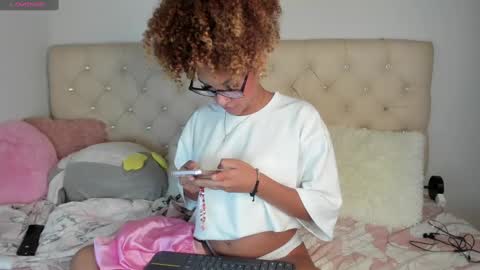 Queen Ebony online show from 03-03-25, 09:05