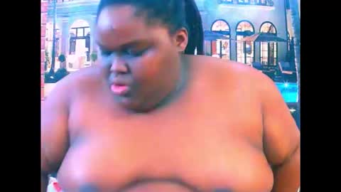 ebonyhotbuns4u2luv online show from 06-06-26, 07:07