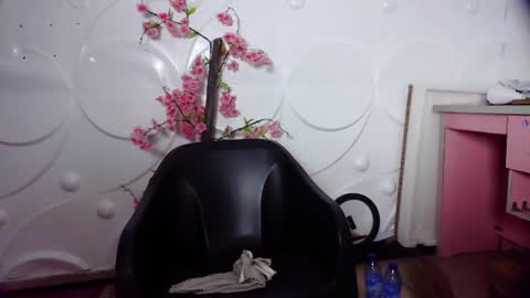 ebonykissxx online show from 06-11-26, 09:13