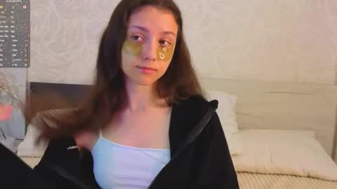 Milly online show from 09-20-25, 03:07