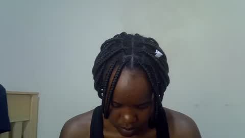 Ebony Luxe online show from 05-23-26, 07:51