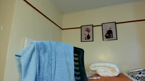 Ebonyqueen online show from 07-26-26, 11:17