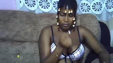 pretty online show from 04-20-26, 10:11