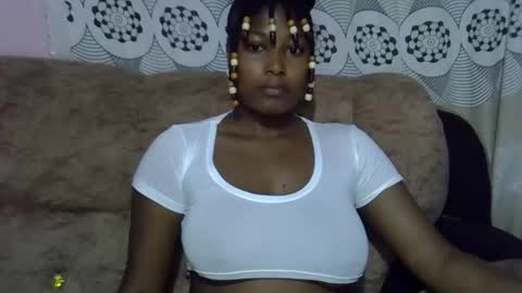 pretty online show from 04-22-26, 10:06