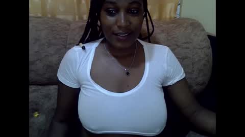 pretty online show from 06-05-26, 12:33