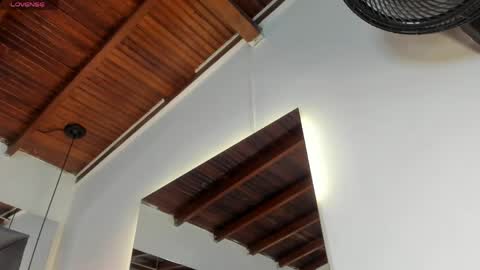 ebonyx40 online show from 04-16-26, 10:49