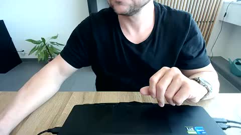 Echo online show from 04-24-26, 09:12