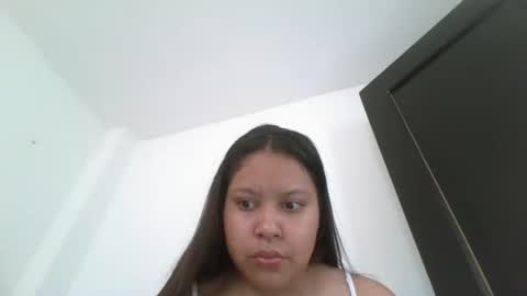 Snapshot of eclipse_888 chatting on 06-25-26, 06:45 Luisa online show from 06-25-26, 06:45