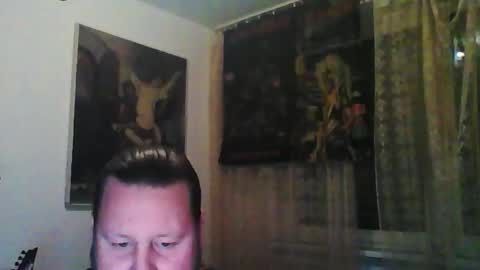 Snapshot of eda666 chatting on 11-10-25, 06:40 Edward online show from 11-10-25, 06:40