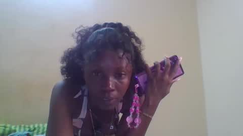 Snapshot of edakiss chatting on 01-14-26, 04:23 edakiss online show from 01-14-26, 04:23