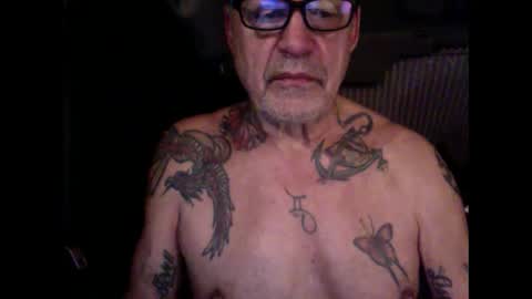 Snapshot of eddelmar chatting on 02-27-25, 07:04 eddelmar online show from 02-27-25, 07:04