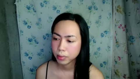 eddfox001 online show from 06-04-26, 10:21