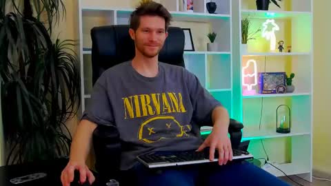 eddie_baker online show from 04-28-26, 02:21