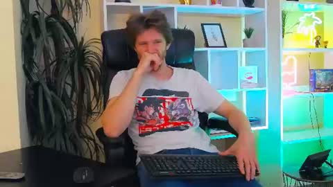 eddie_baker online show from 07-23-26, 10:40