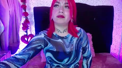 edelyn_ink online show from 04-20-26, 08:32