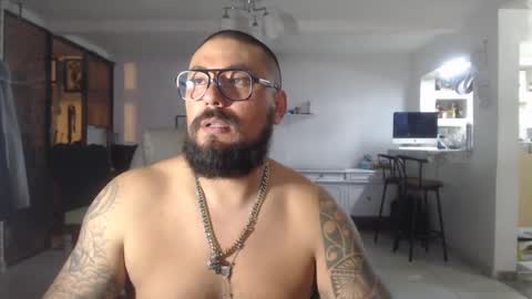 edgarram83 online show from 02-08-25, 02:04