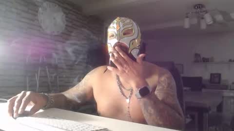 edgarram83 online show from 11-02-25, 08:17