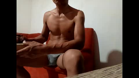 Snapshot of edgarsanmartin550 chatting on 05-25-26, 07:03 edgarsanmartin550 online show from 05-25-26, 07:03