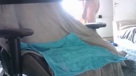 Snapshot of edged_biker chatting on 02-22-25, 09:45 edged biker online show from 02-22-25, 09:45