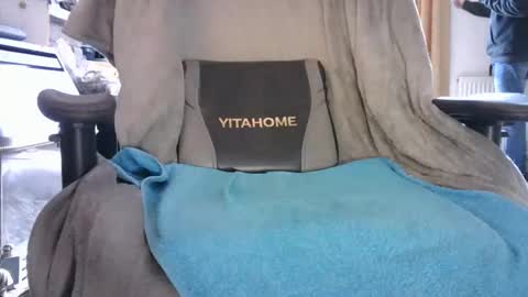 edged biker online show from 12-22-25, 01:08