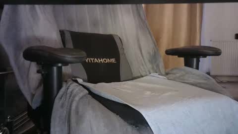 edged biker online show from 04-19-26, 07:27